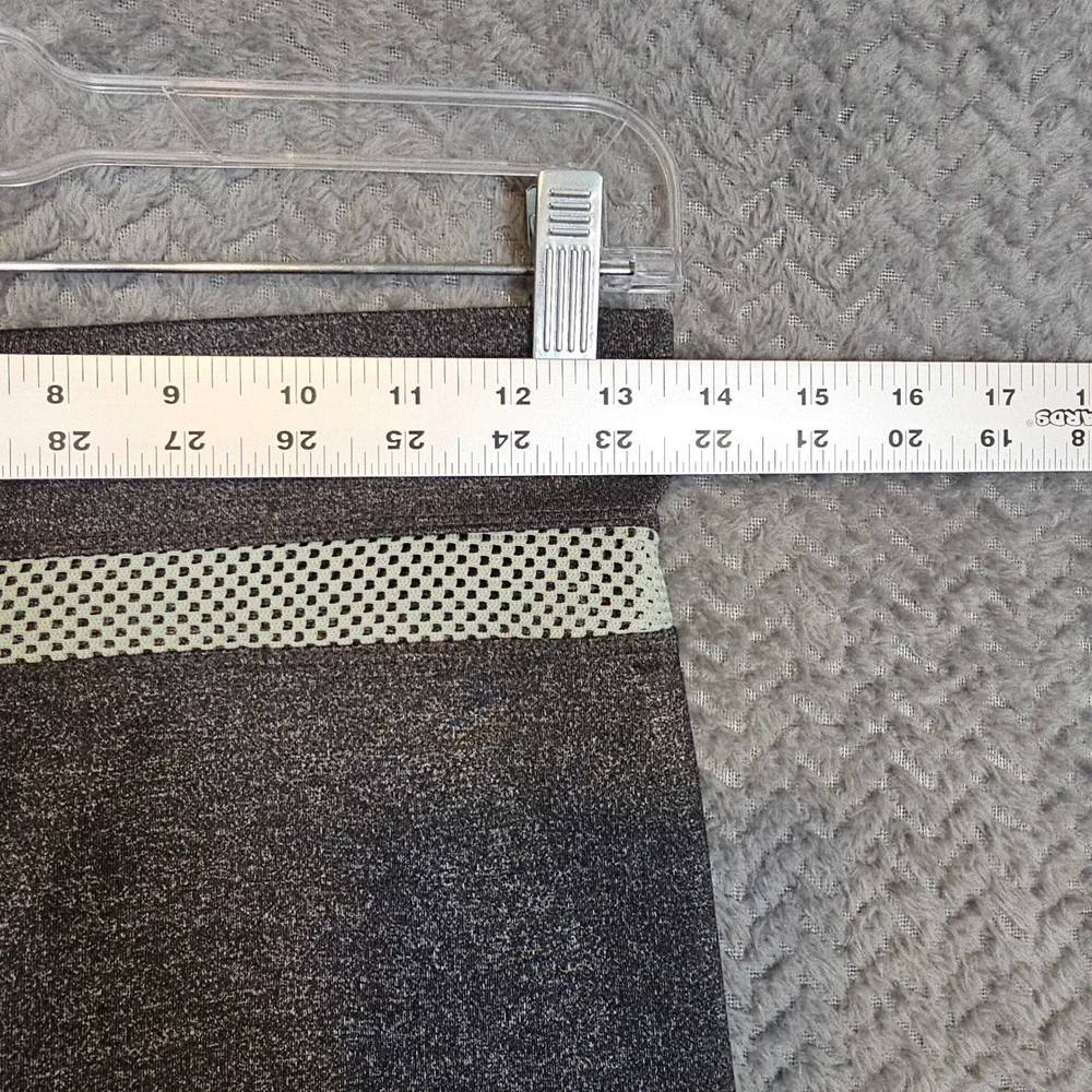 Gymcore‎ Sporty Workout Gray Space Dye Mesh Inset Athletic Shorts D7228 Size M